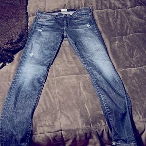 Hudson jeans size 28, straight leg